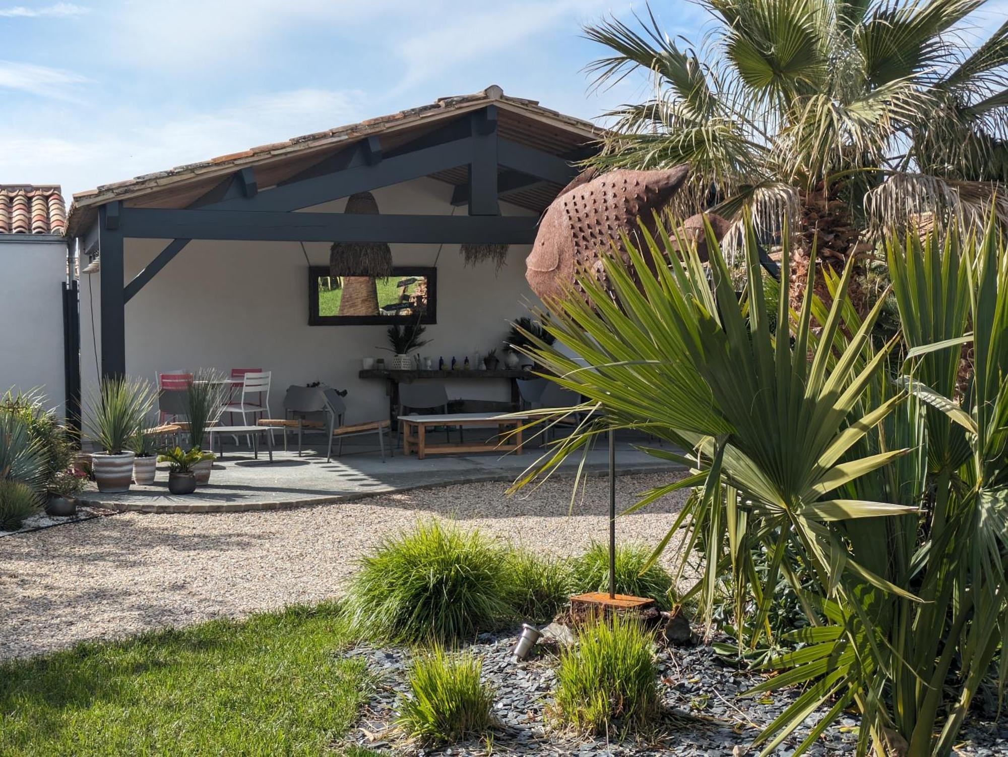 Hotel L'ile Sous Le Vent